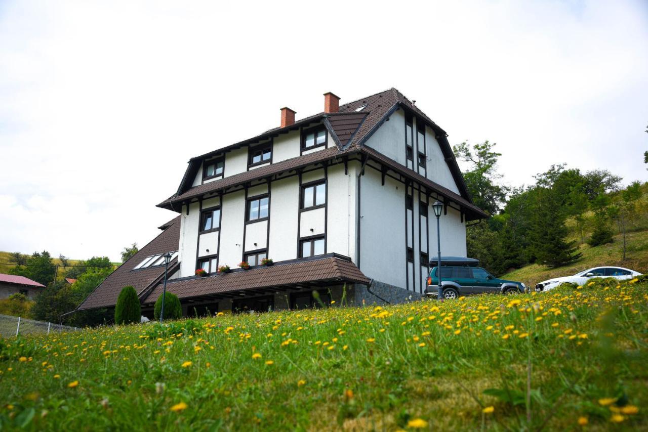 Villa Mramor Брзече Экстерьер фото